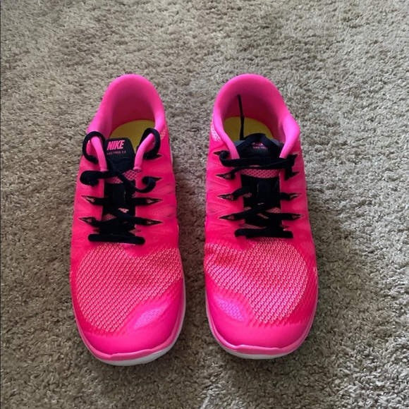 Nike Shoes - Nike shoes